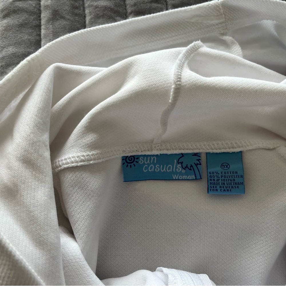 SUN CASUALS White Short Sleeve Zipper Up Cover Up with Hood Size 3X - Picture 3 of 6